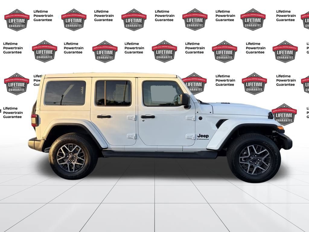 Used 2025 Jeep Wrangler Sahara w/ Safety Group image 7