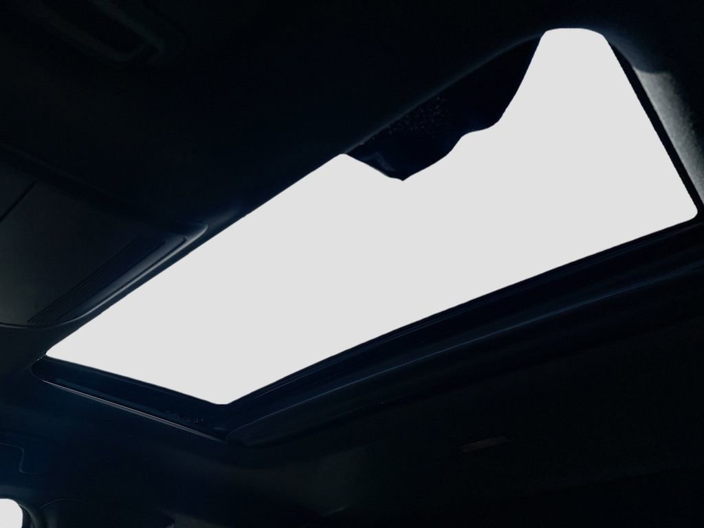 Used 2023 MAZDA MAZDA3 s image 23