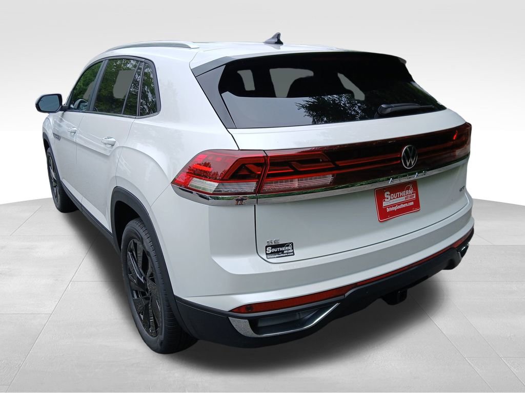 New 2026 Volkswagen Atlas Cross Sport SE image 3