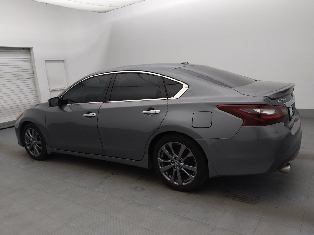 Used 2018 Nissan Altima 2.5 SR w/ SR Special Edition image 3