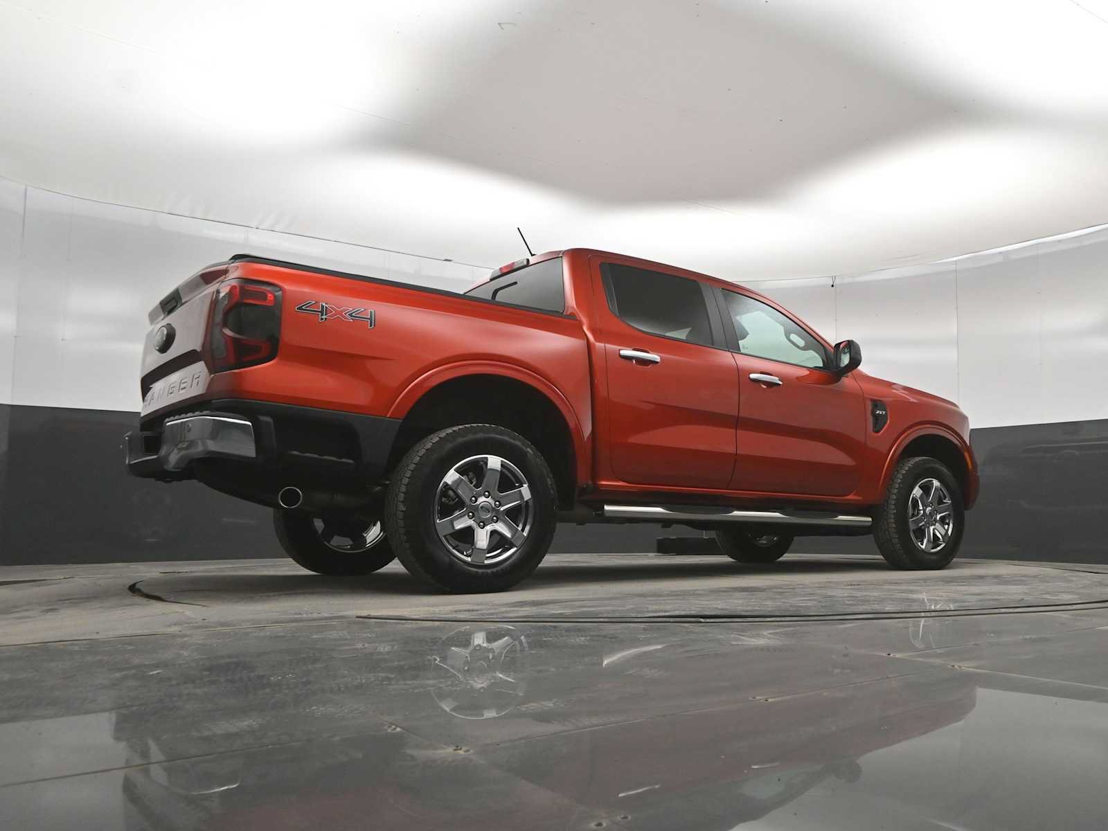 Used 2024 Ford Ranger XLT w/ Equipment Group 301A High AWD/4WD image 42