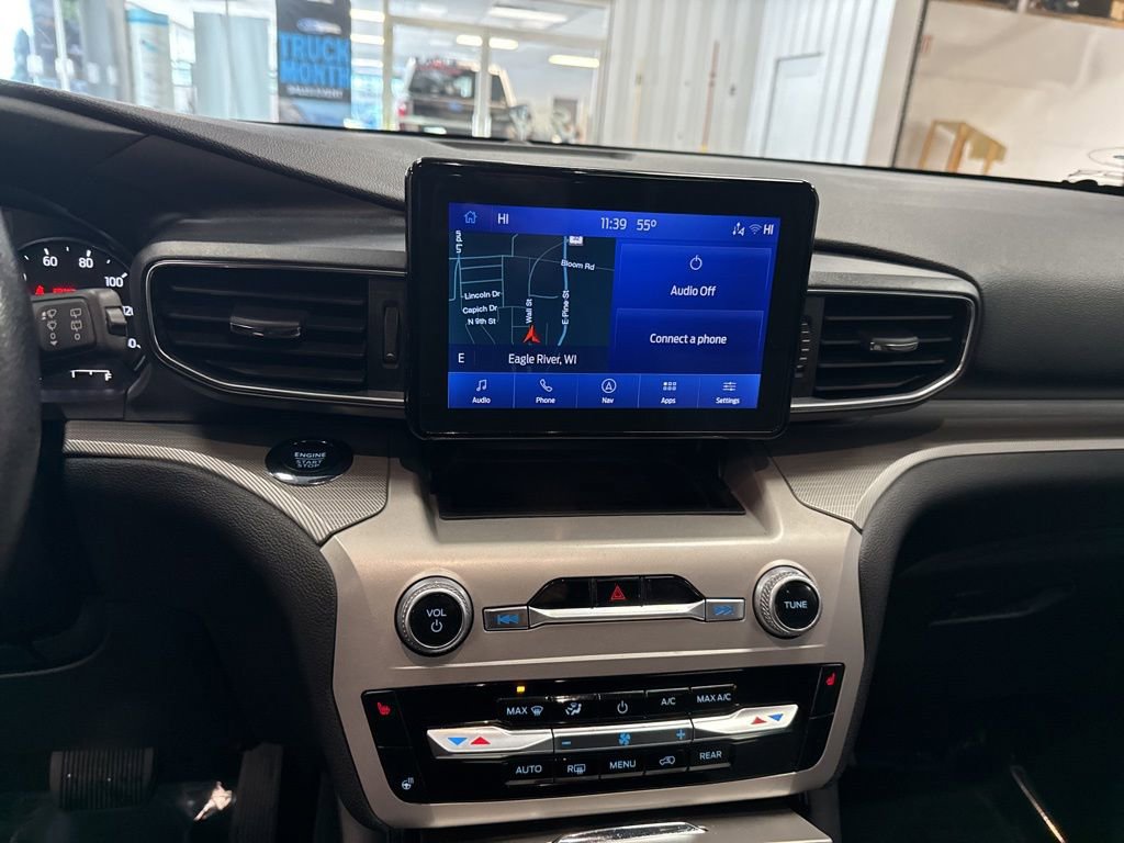 Used 2022 Ford Explorer XLT w/ Equipment Group 202A image 16