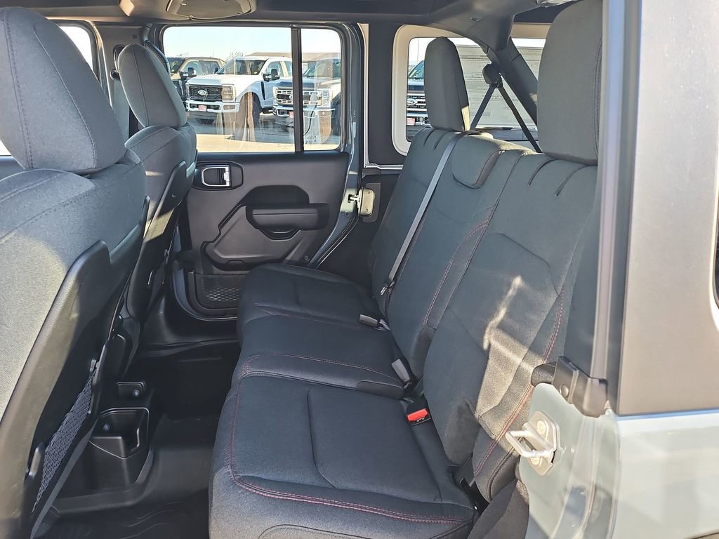 New 2025 Jeep Wrangler Unlimited Rubicon w/ Convenience Group image 41