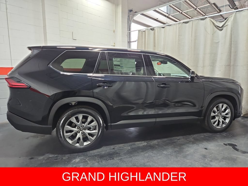 New 2026 Toyota Grand Highlander AWD image 9
