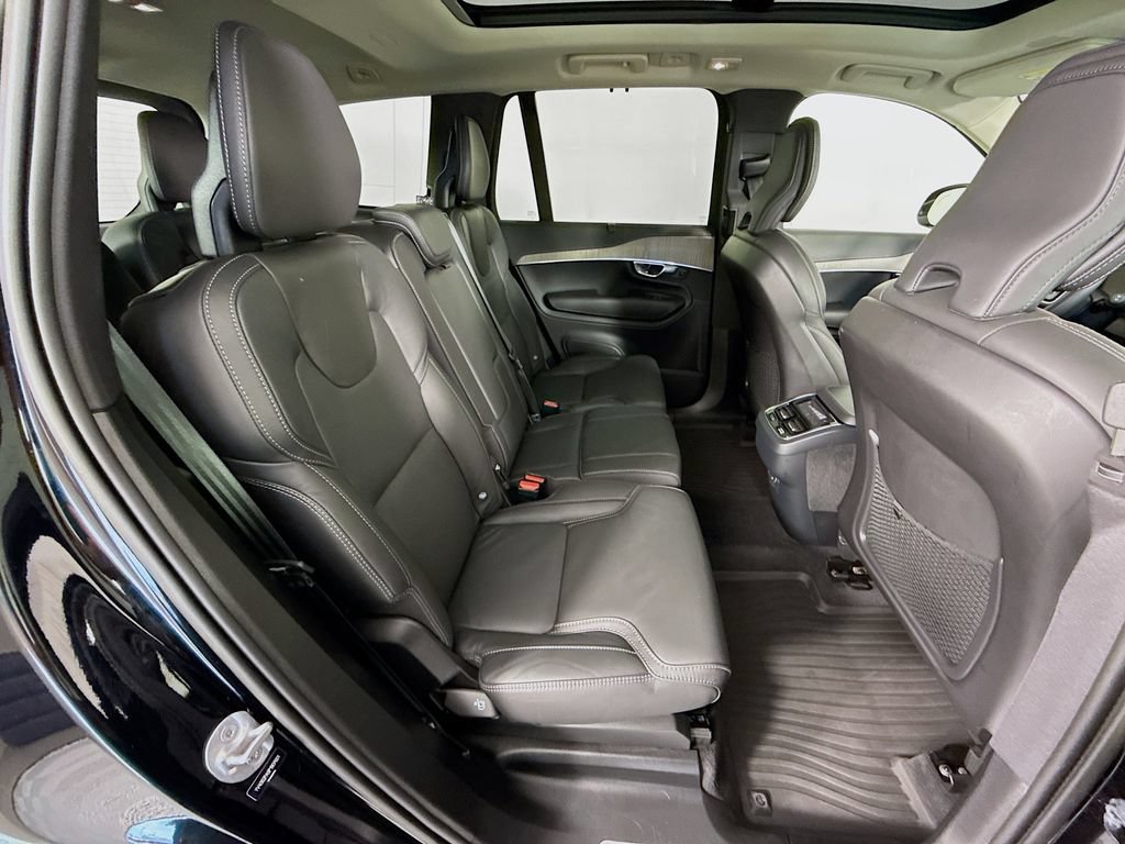 Used 2023 Volvo XC90 B6 Ultimate AWD/4WD image 30