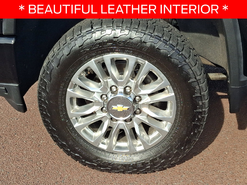 Used 2022 Chevrolet Silverado 3500 High Country w/ Z71 Off-Road Package AWD/4WD image 8