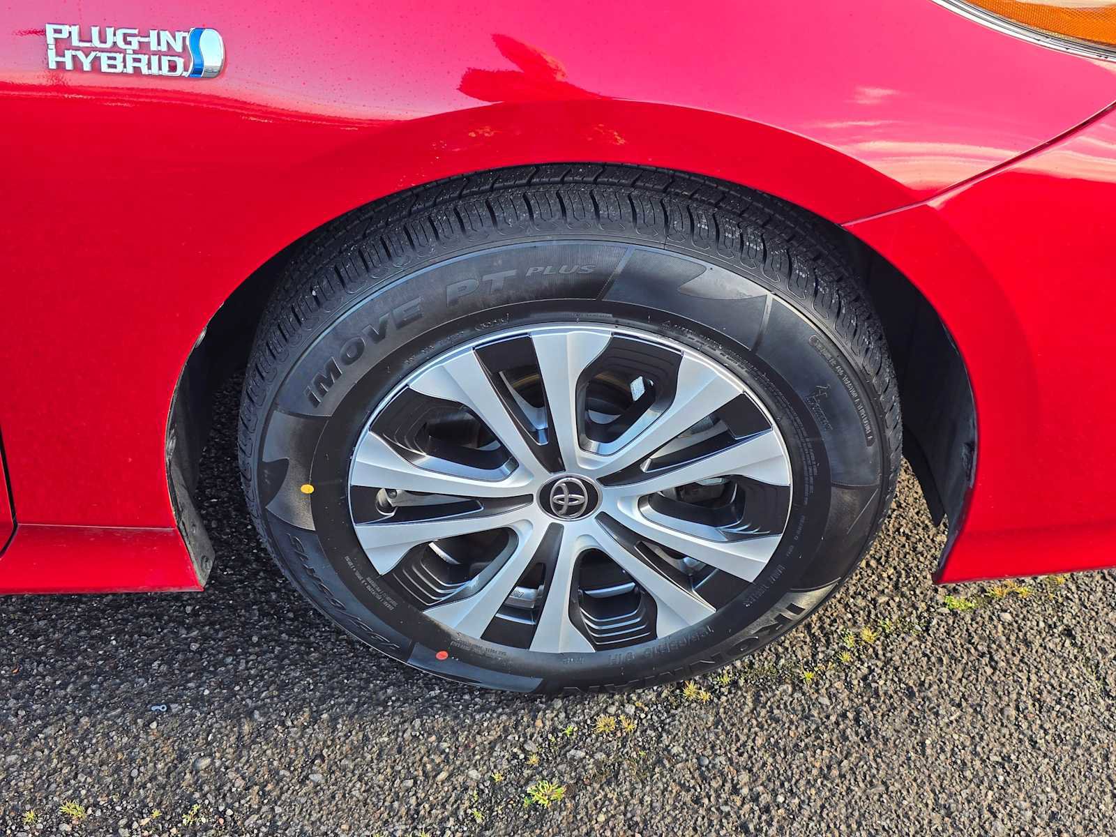 Certified 2021 Toyota Prius Prime XLE image 11