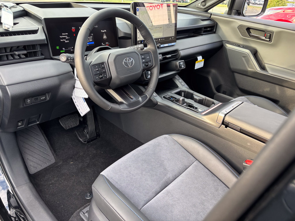New 2026 Toyota RAV4 XSE w/ Panoramic Sun Roof Package AWD/4WD image 12