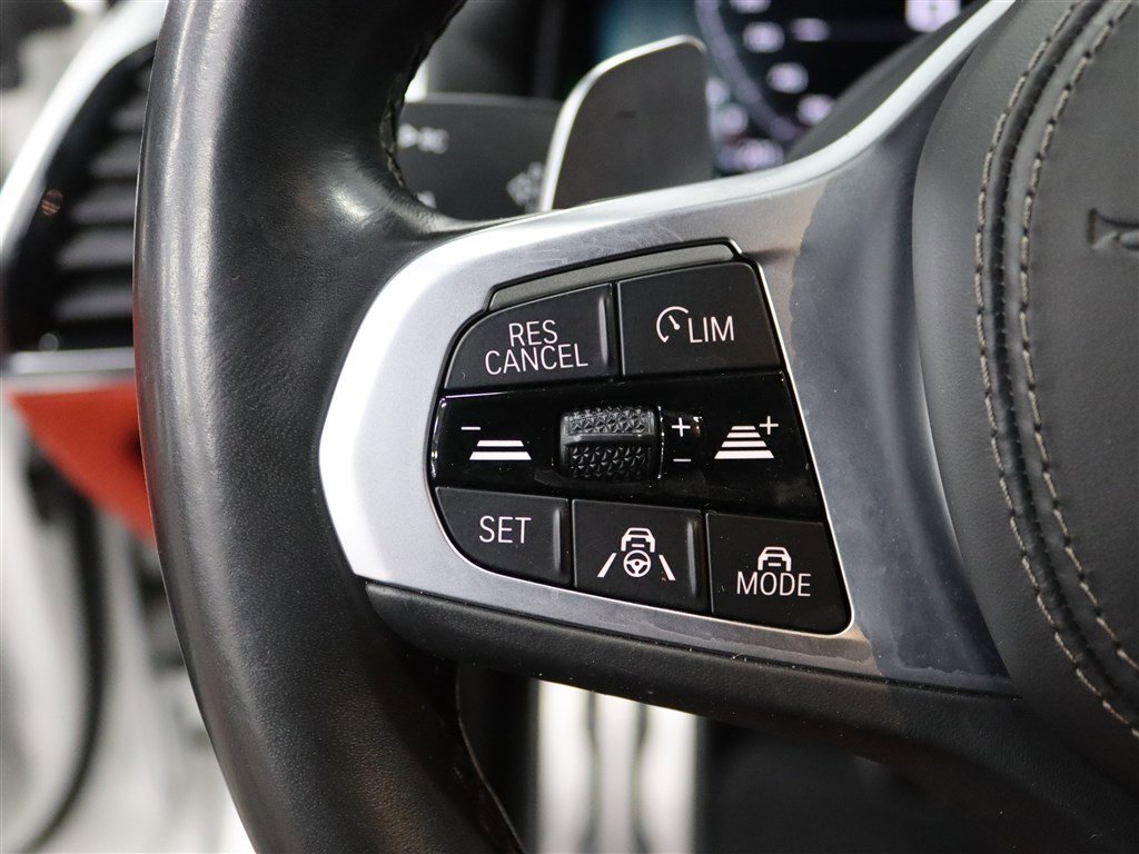 Used 2021 BMW M850i xDrive Coupe image 27