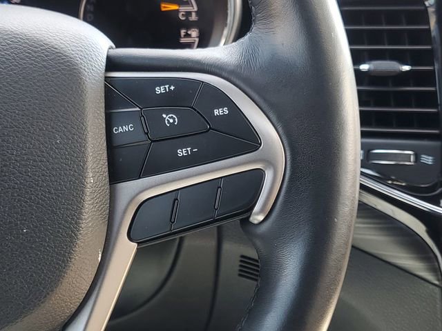 Used 2019 Jeep Grand Cherokee Altitude AWD/4WD image 22