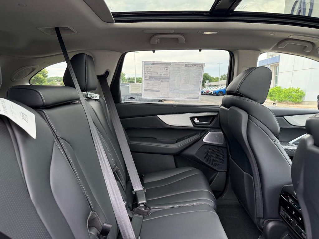 New 2026 Acura MDX w/ Technology Package AWD/4WD image 5