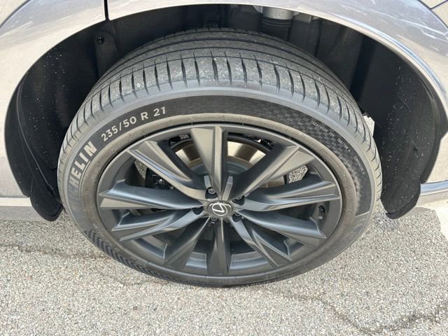 Used 2023 Lexus RX 500h F Sport w/ Cold Area Package AWD/4WD image 7