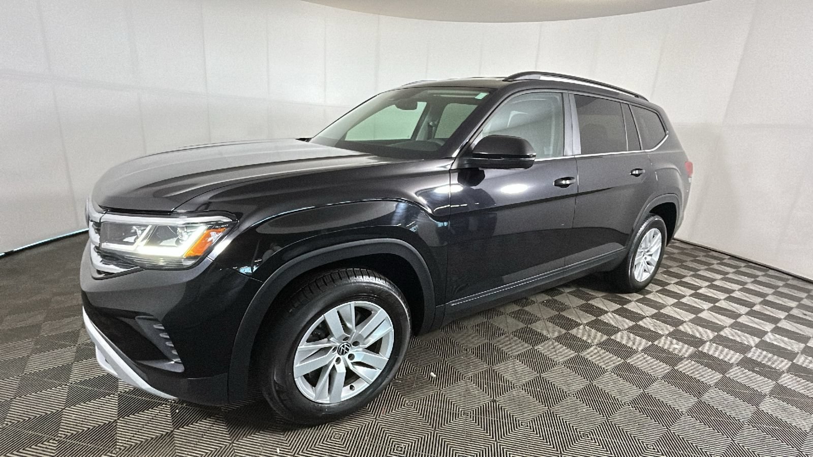 Used 2021 Volkswagen Atlas S FWD image 6