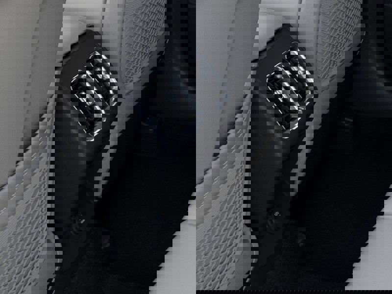 New 2026 Kia Sorento EX image 24