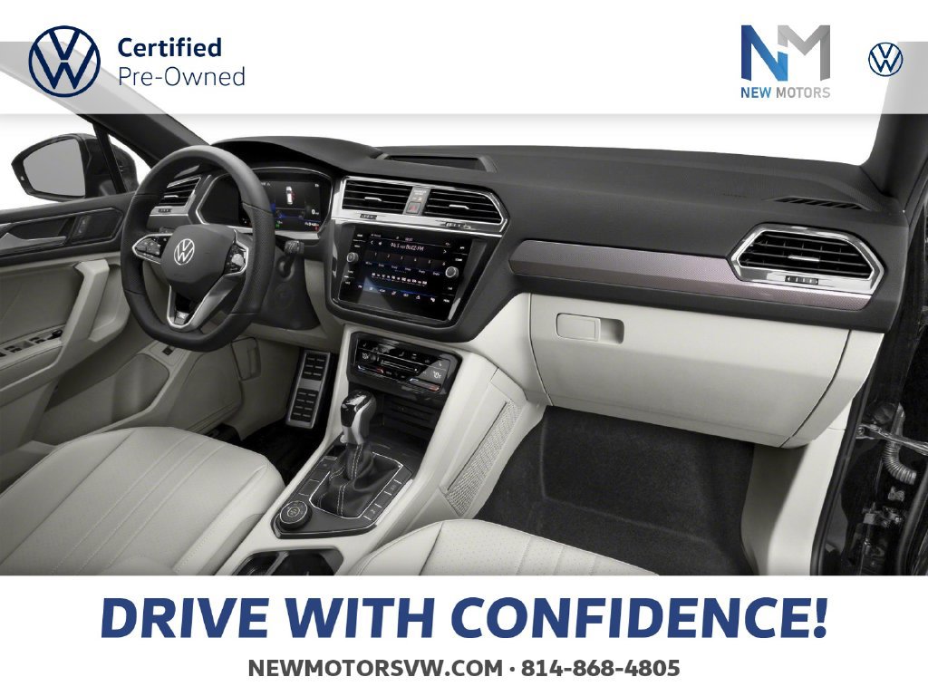 Used 2024 Volkswagen Tiguan SE R-Line AWD/4WD image 10