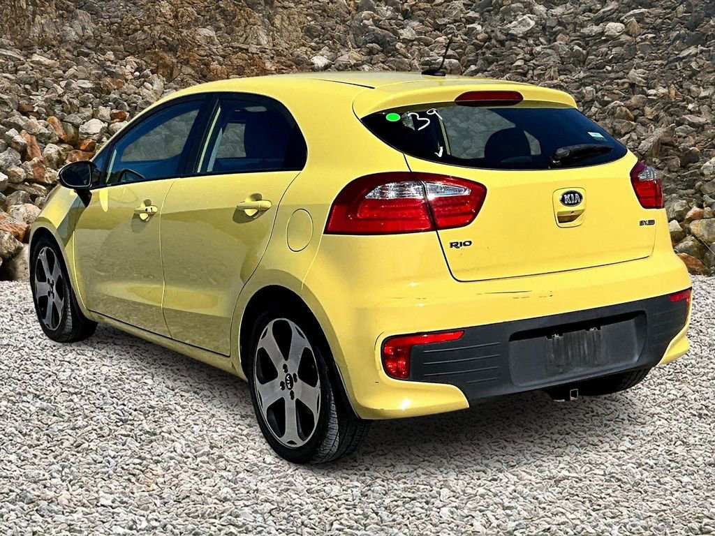 Used 2016 Kia Rio SX image 10