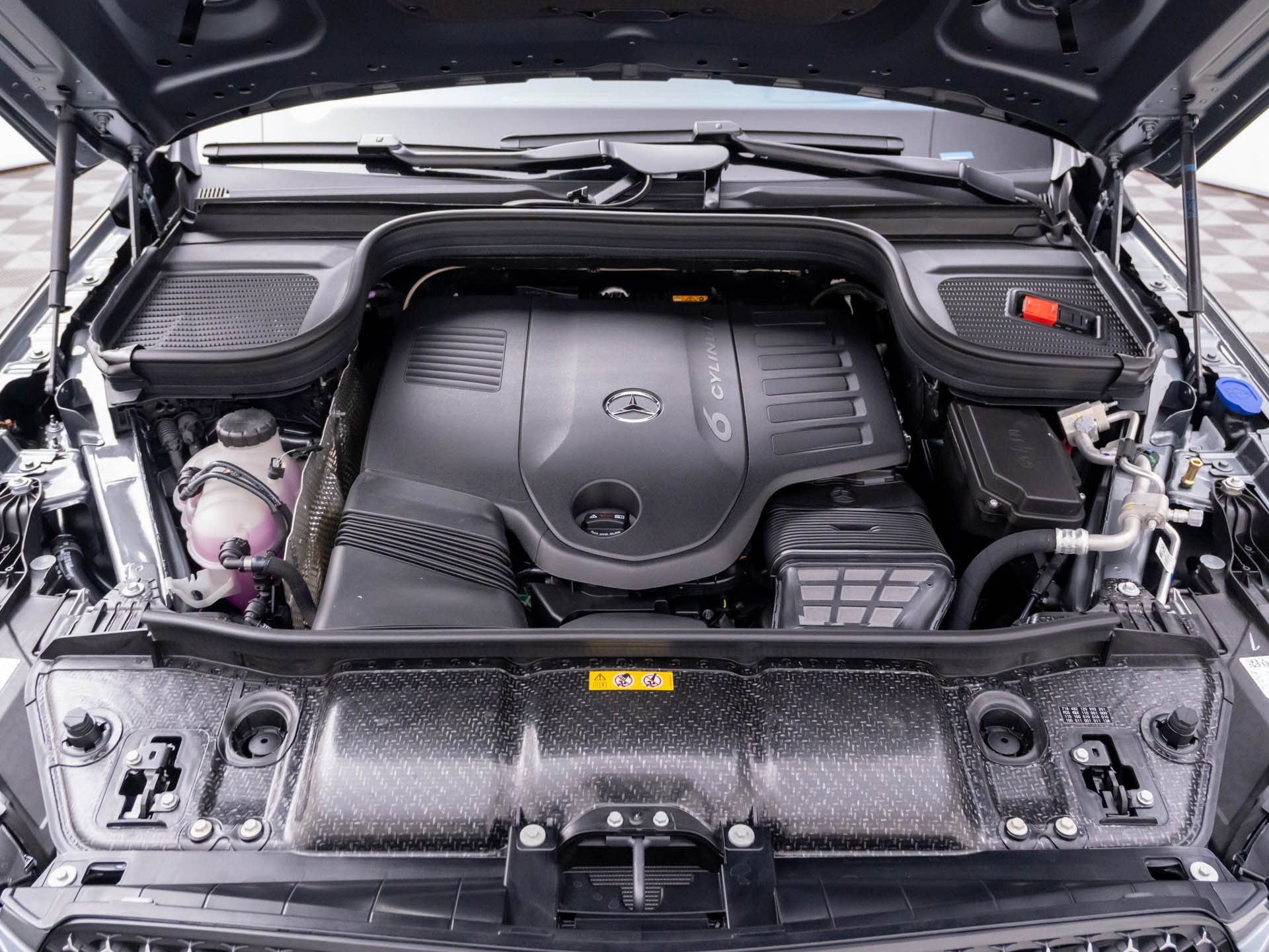 New 2026 Mercedes-Benz GLE 450 4MATIC Coupe image 32