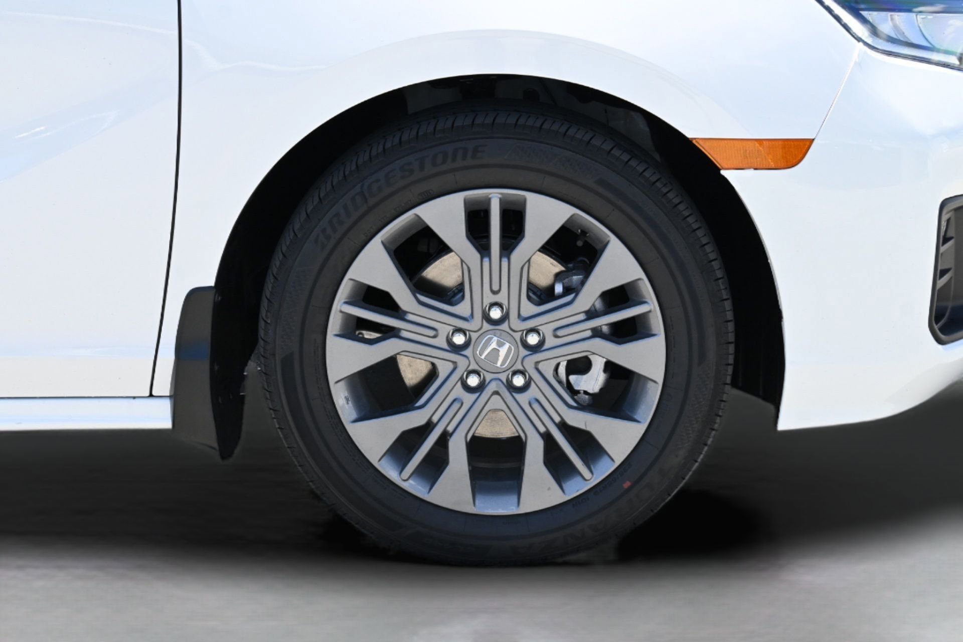 New 2025 Honda Odyssey Touring image 36