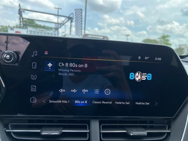 New 2026 Chevrolet Trax LT w/ Midnight Edition FWD image 22