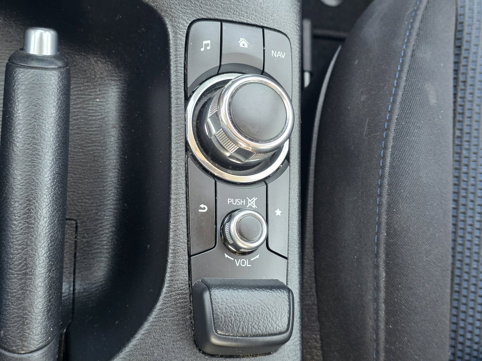 Used 2016 Scion iA FWD image 22
