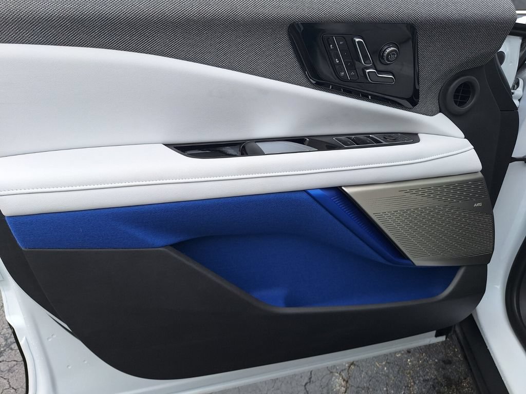 New 2027 Cadillac Optiq Premium Sport RWD image 31
