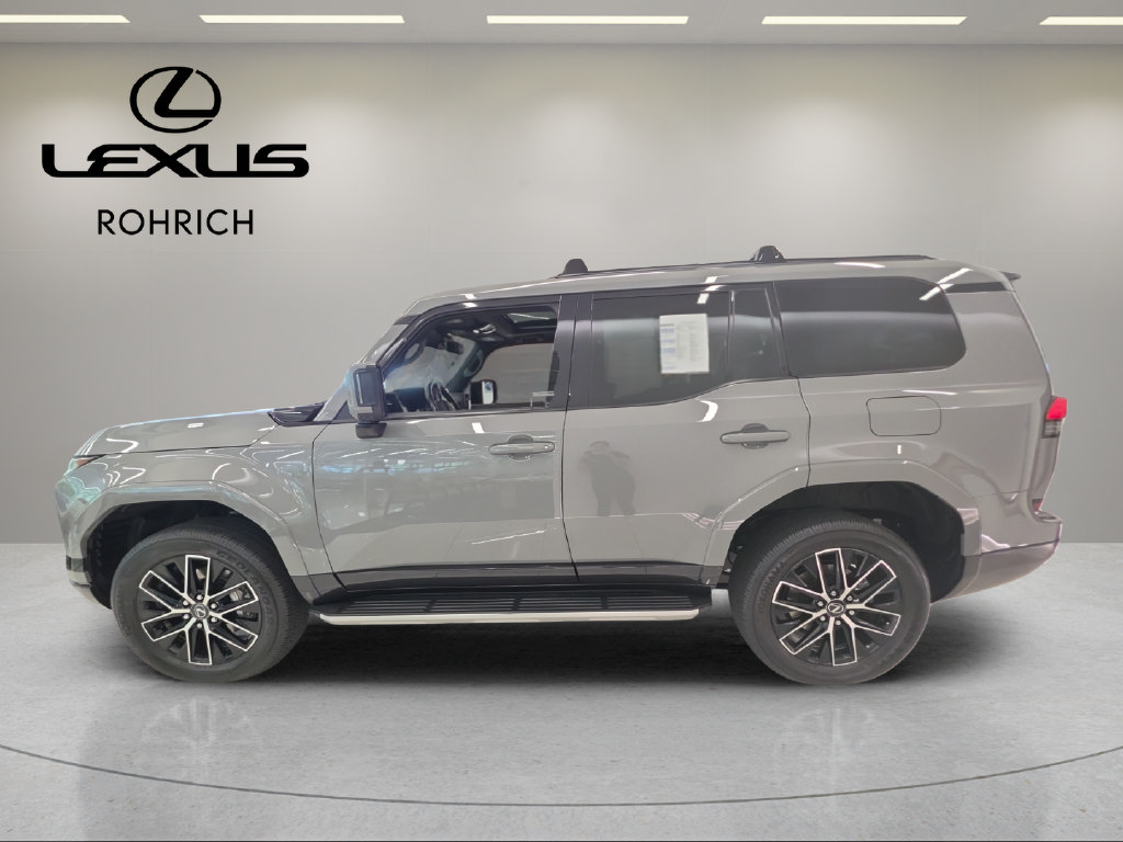 Certified 2024 Lexus GX 550 w/ Accessory Package (2T) AWD/4WD image 9