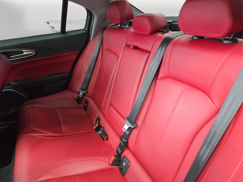 Used 2021 Alfa Romeo Giulia Ti w/ Nero Edizione image 12