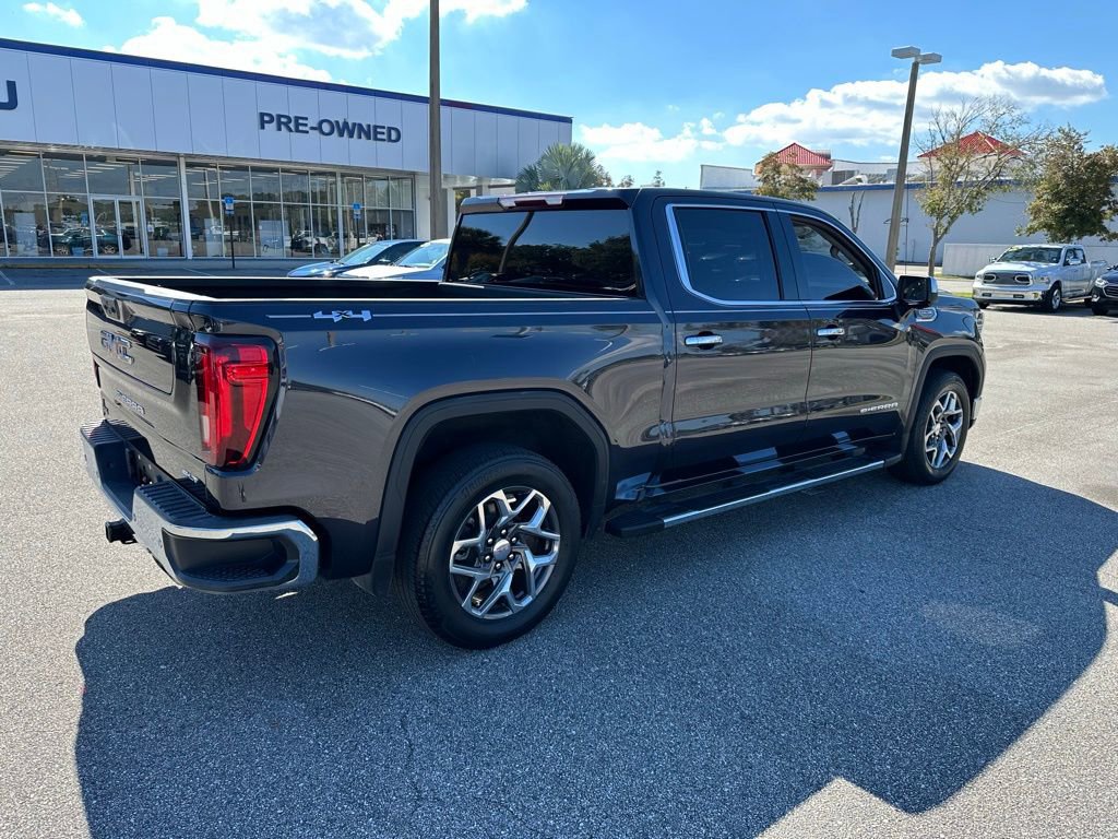 Used 2023 GMC Sierra 1500 SLT w/ SLT Premium Package image 3