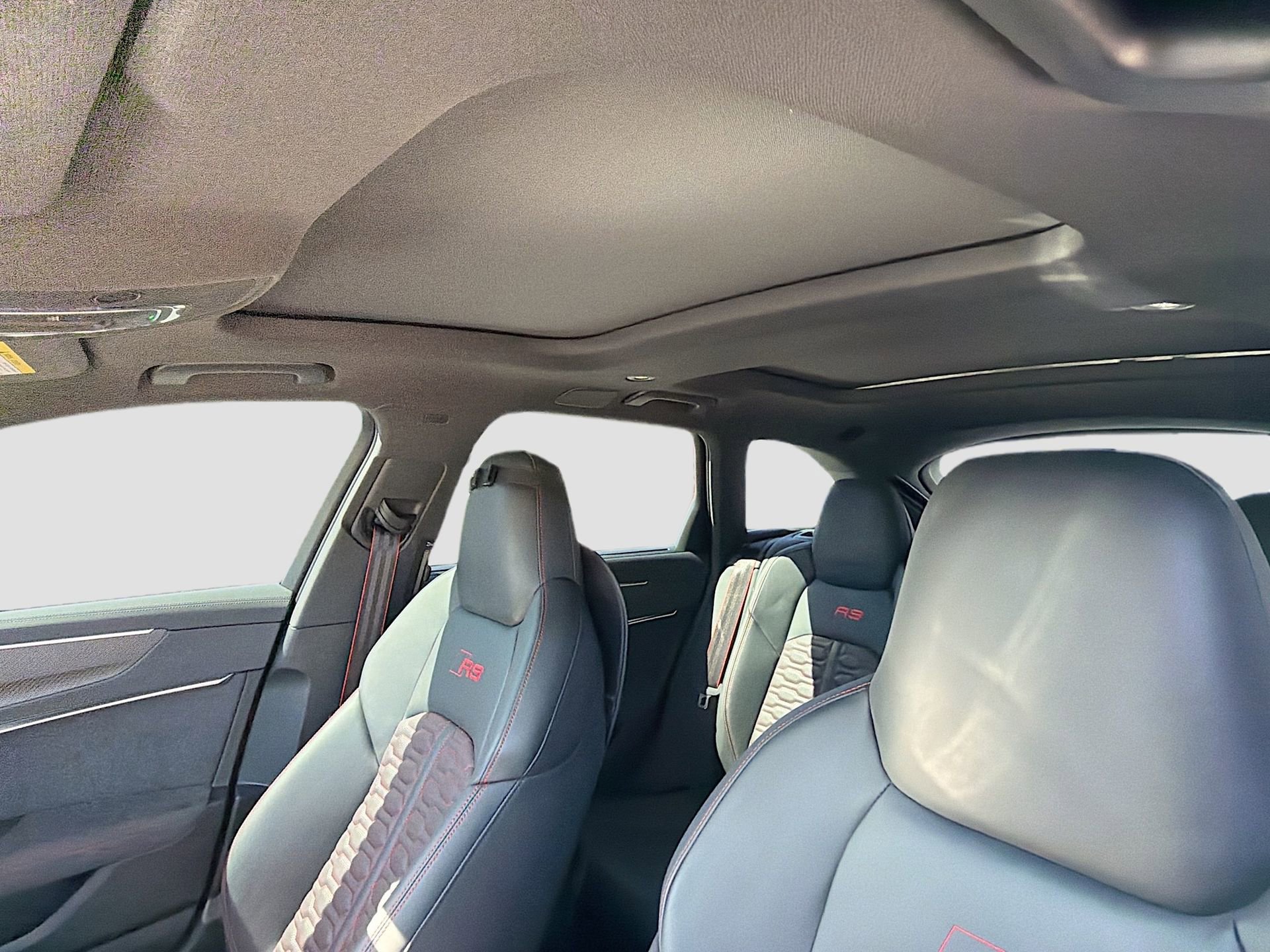 Used 2025 Audi RS 6 performance image 28