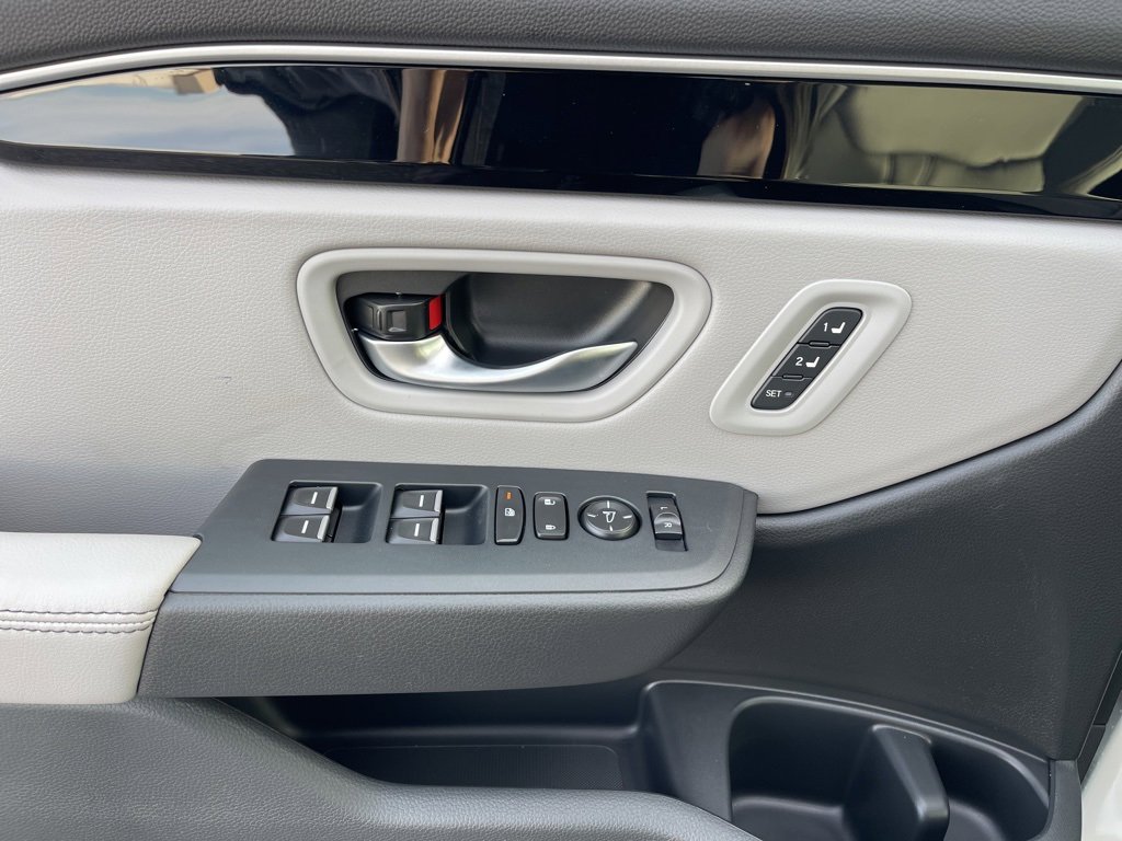 New 2025 Honda Pilot EX-L image 16