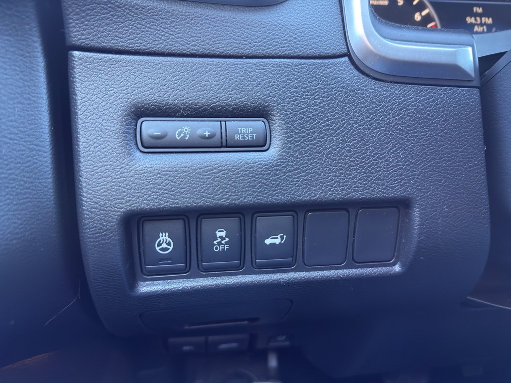 Used 2016 Nissan Murano Platinum w/ Platinum Technology Package image 23