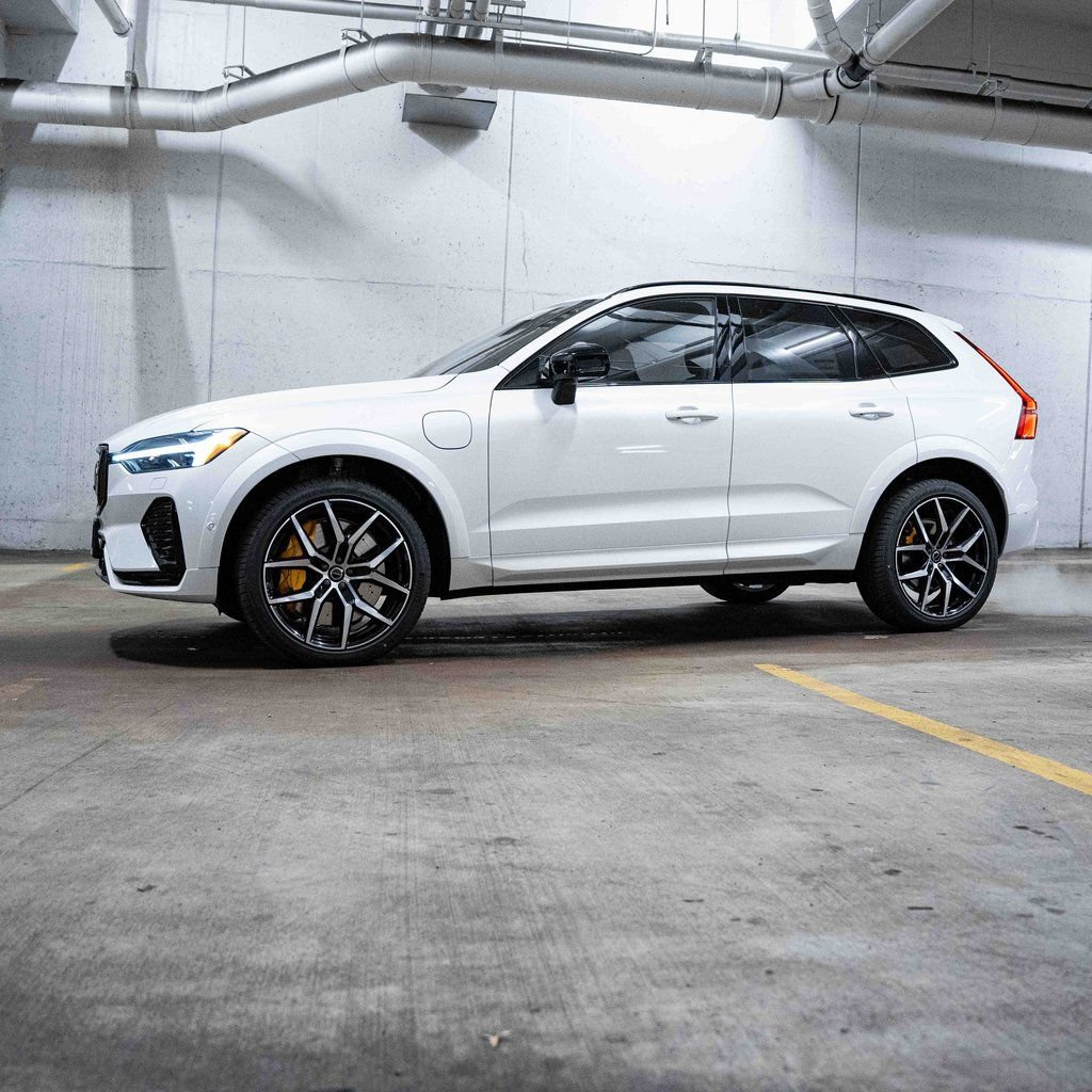 New 2026 Volvo XC60 T8 Polestar w/ Protection Package Premier AWD/4WD image 3