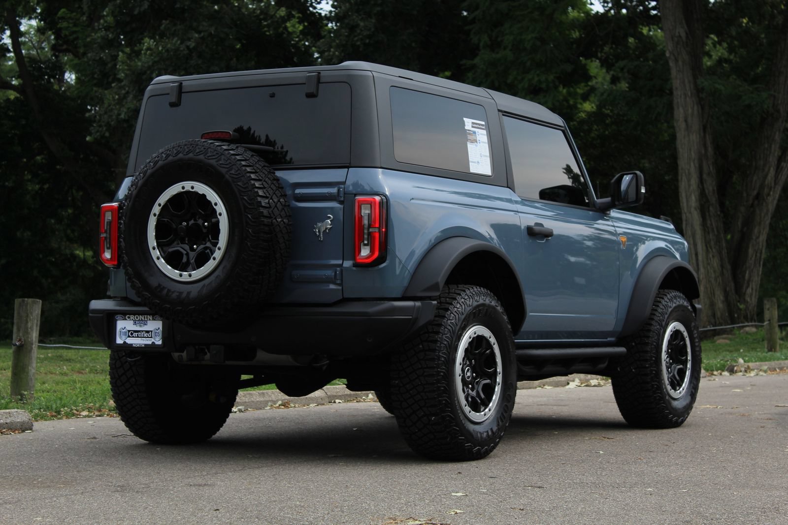 Used 2023 Ford Bronco Badlands AWD/4WD image 8