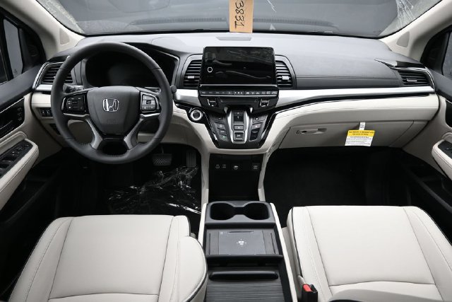 New 2027 Honda Odyssey Touring image 9