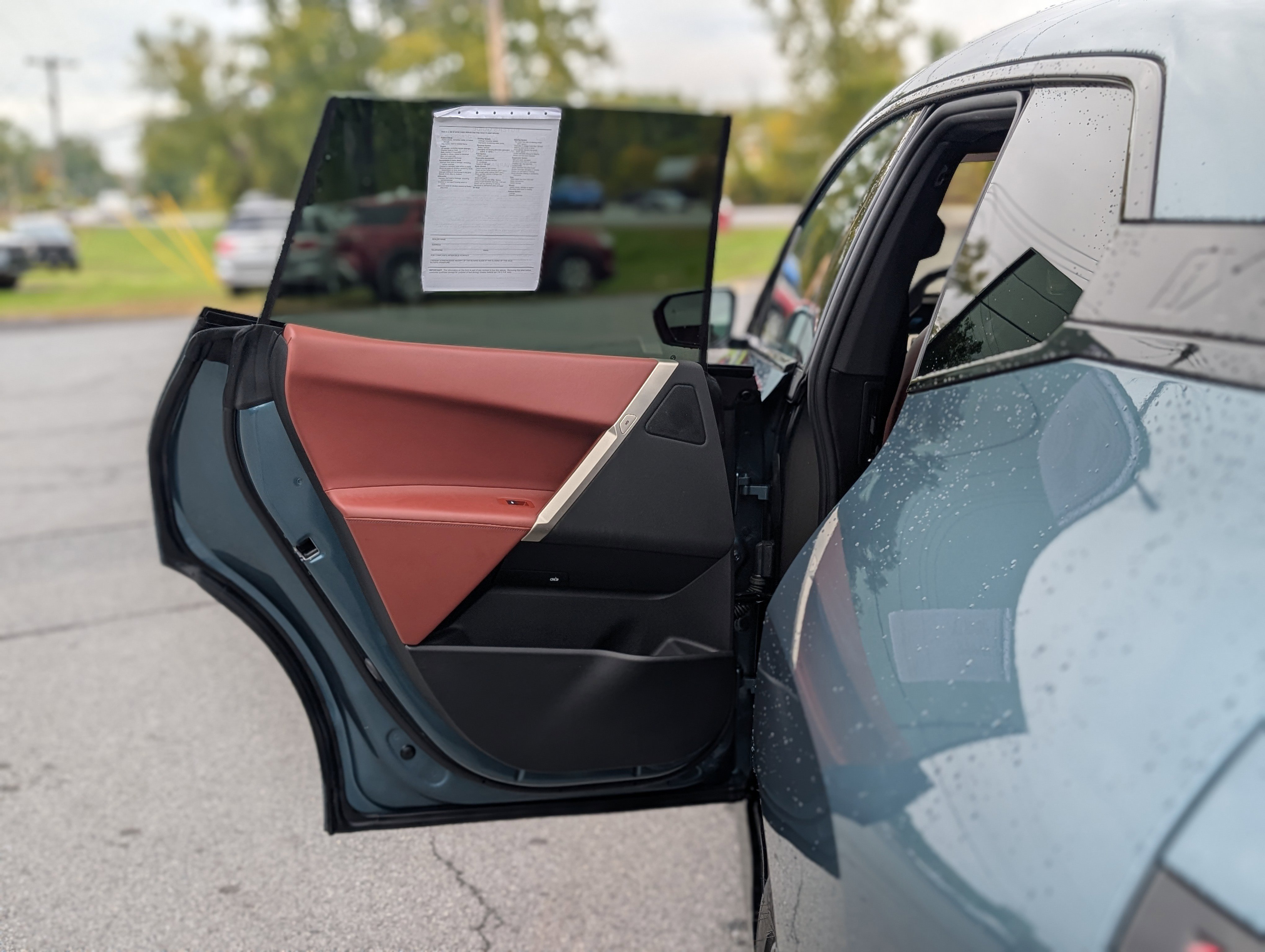 Used 2023 BMW iX xDrive50 w/ Sport Package image 40