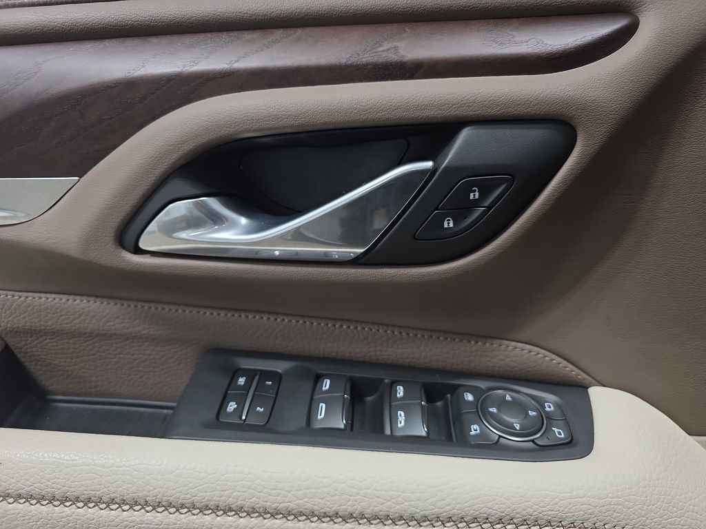 Used 2022 GMC Yukon Denali image 28