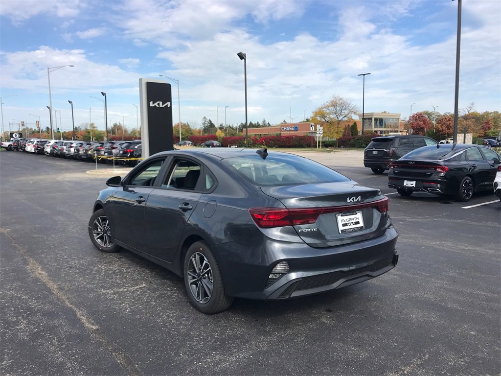 New 2024 Kia Forte LXS w/ LXS Technology Package image 3