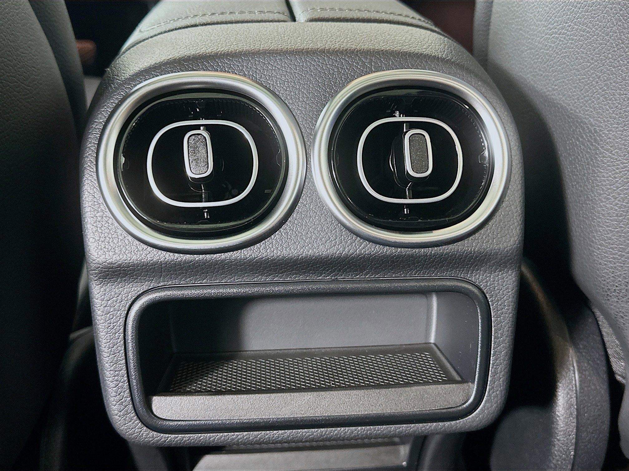 Used 2026 Mercedes-Benz C 300 4MATIC Sedan image 33