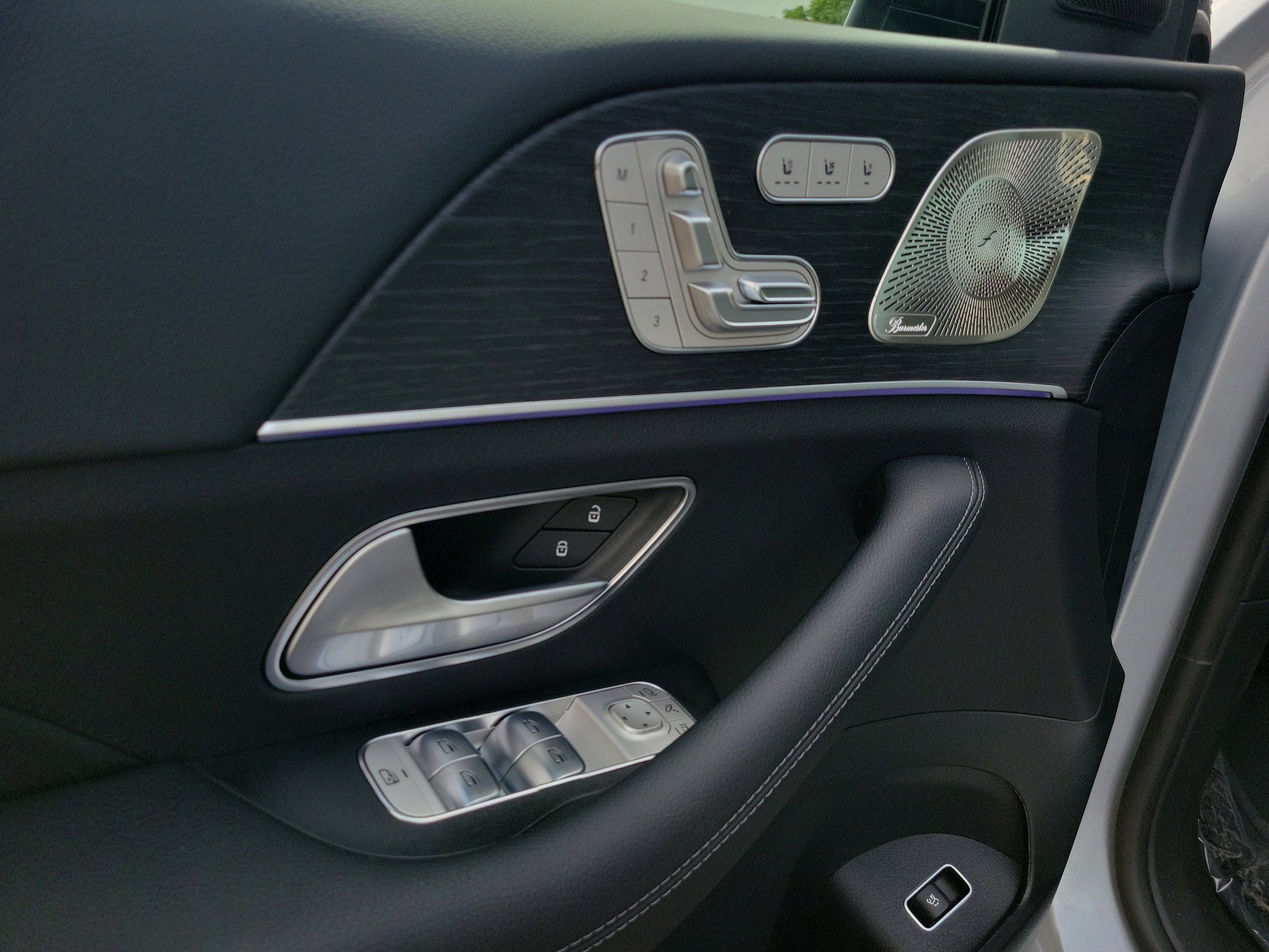 New 2026 Mercedes-Benz GLS 450 4MATIC image 18