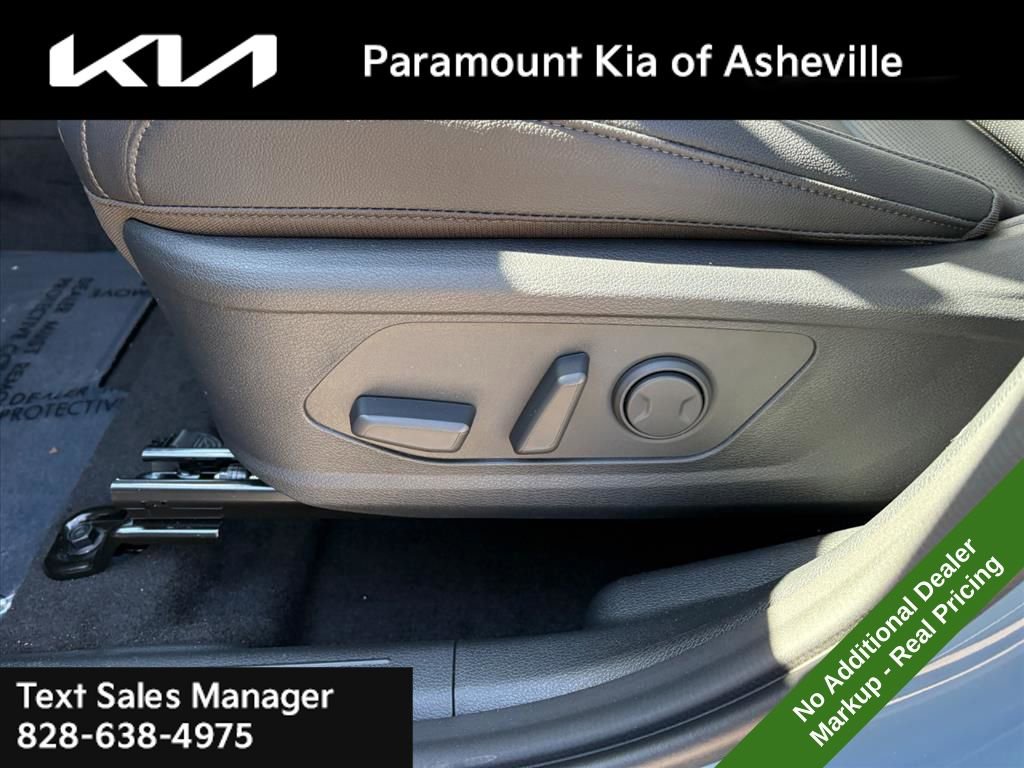 New 2026 Kia Sportage EX image 19