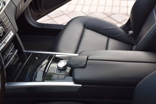 Used 2014 Mercedes-Benz E 250 BlueTEC Sedan image 54