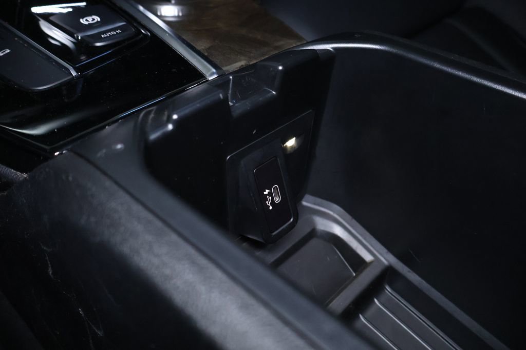 Used 2020 BMW X3 xDrive30e w/ Convenience Package image 42