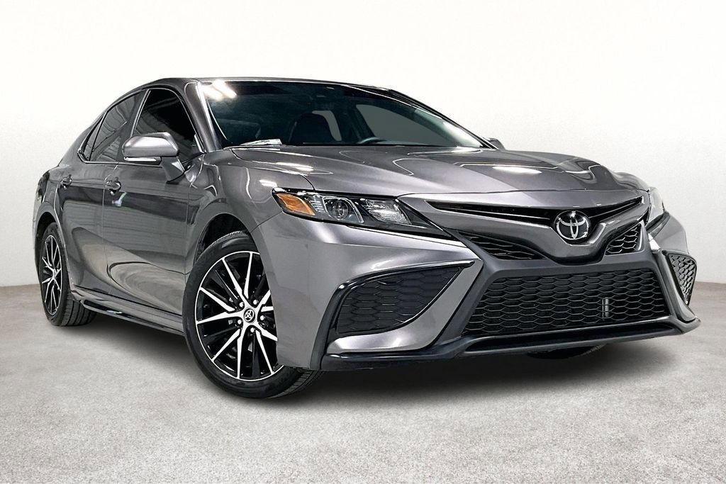 Used 2024 Toyota Camry SE