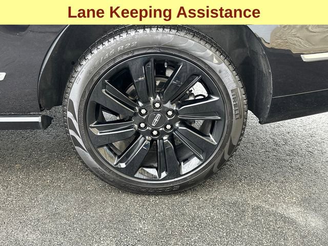 Used 2024 Lincoln Navigator Reserve image 9