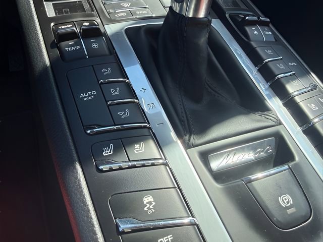 Used 2019 Porsche Macan S w/ Premium Package Plus image 24