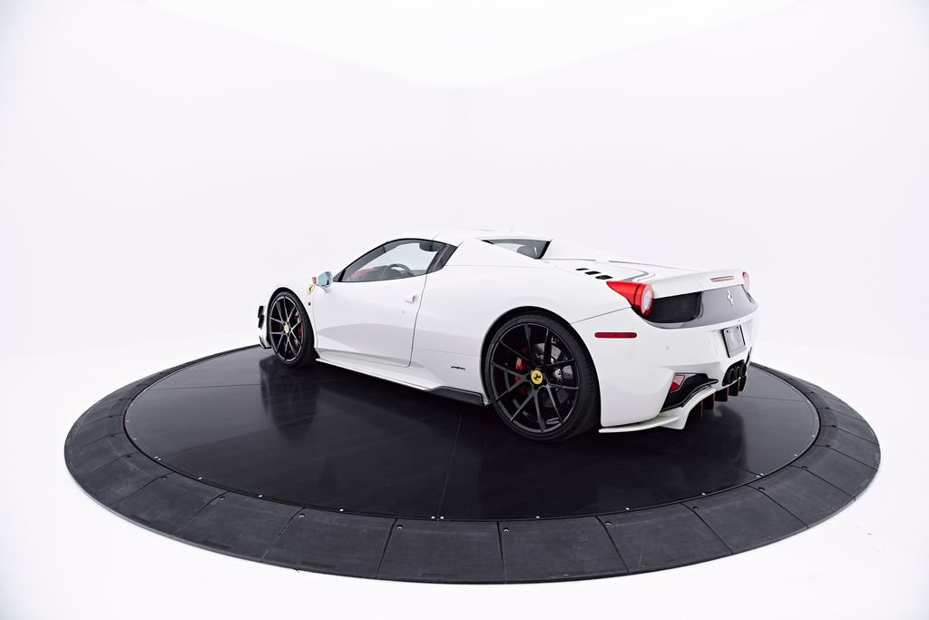 Used 2014 Ferrari 458 Spider RWD image 21