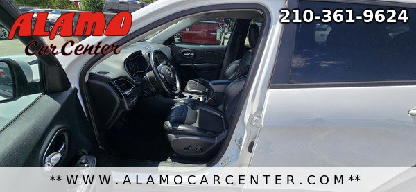 Used 2019 Jeep Cherokee Latitude Plus FWD image 31