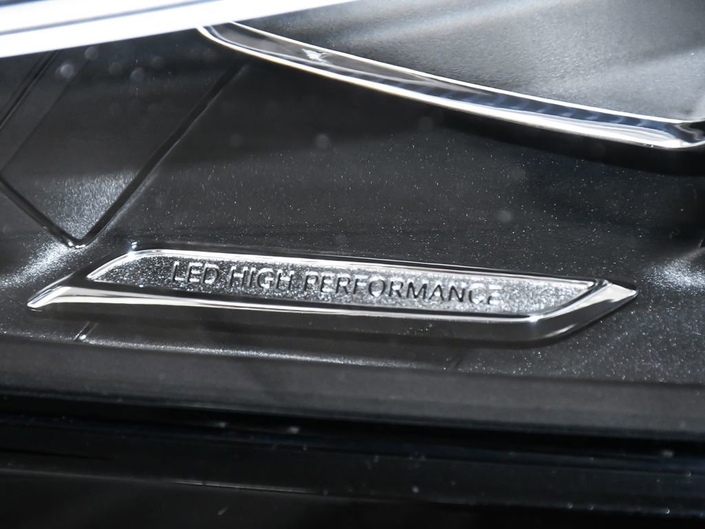 Used 2023 Mercedes-Benz CLA 35 AMG 4MATIC w/ AMG Aerodynamic Package image 82