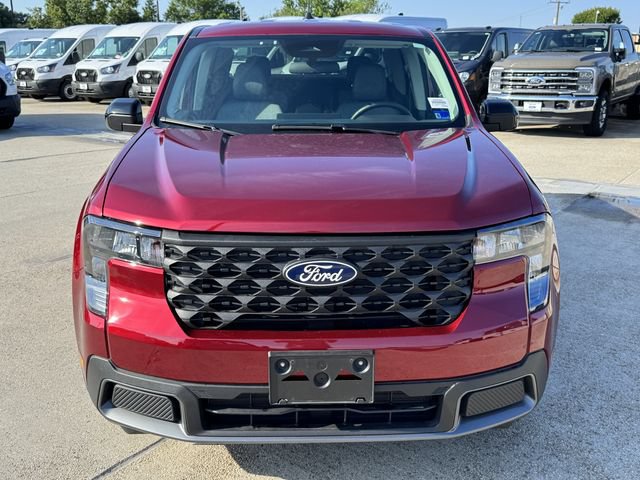 Used 2025 Ford Maverick XLT w/ Equipment Group 301A AWD/4WD image 2