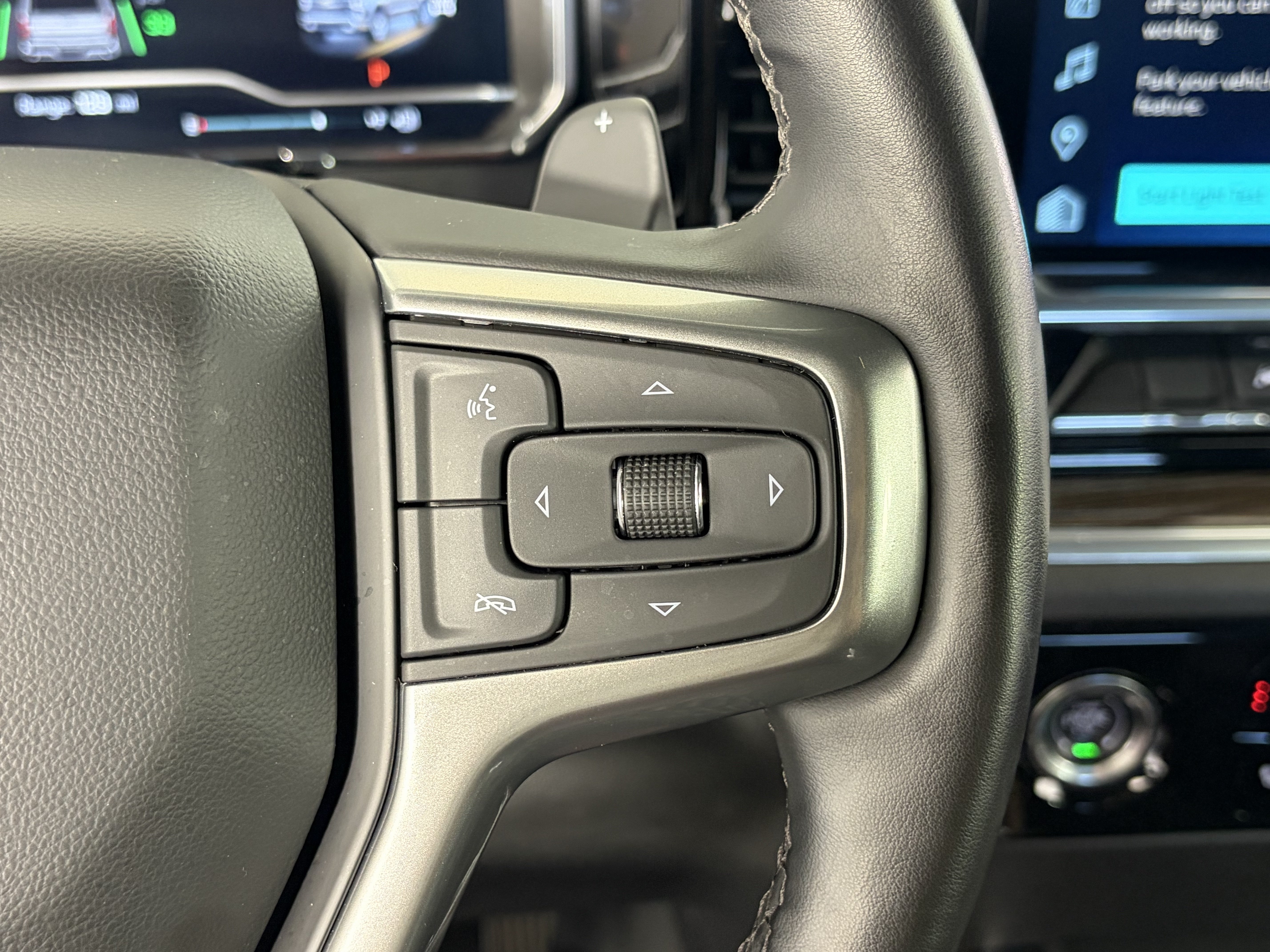 Used 2024 Chevrolet Silverado 1500 RST w/ Protection Package AWD/4WD image 31